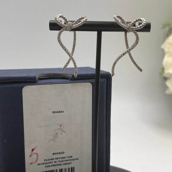 SHASHI Women's‎ Caroline Pave CZ Bow Front Back Elegant Modern Earrings - Picture 1 of 11